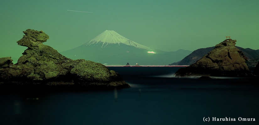 洋上のスペクタクル