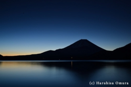 本栖湖黎明